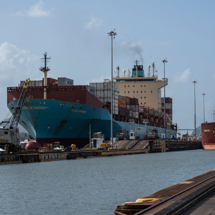 Panamanian Court Strikes Down Hong Kong Firm’s Canal Contract