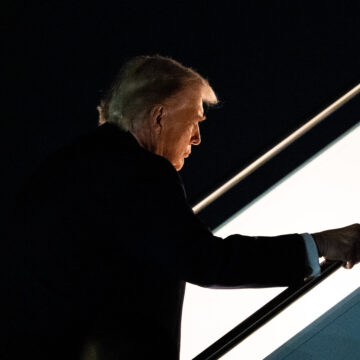 Trump Threatens New Trade War as Court Weighs Whether to Check Him