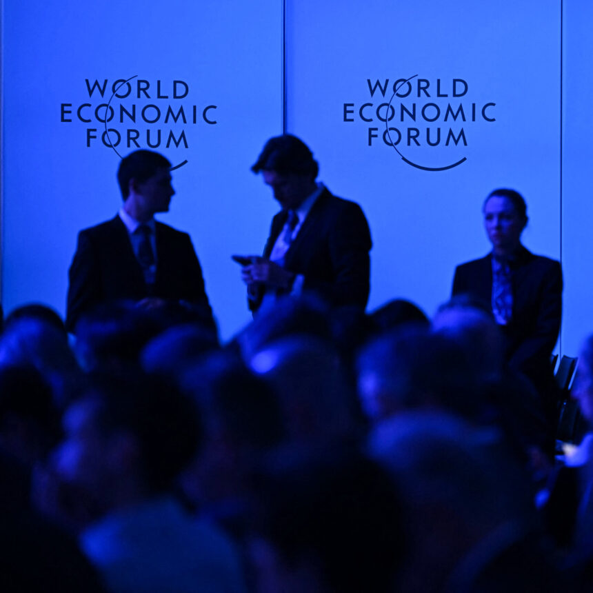 At Davos, Talk of Climate Change Retreats to the Sidelines At Davos, Talk of Climate Change Retreats to the Sidelines