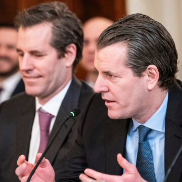 S.E.C. Drops Case Against Cryptocurrency Firm Founded by Winklevoss Twins