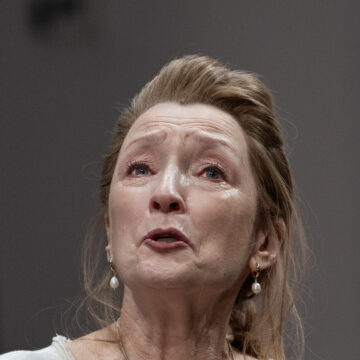 How Lesley Manville Is Leaving ‘Oedipus’ Audiences Spellbound