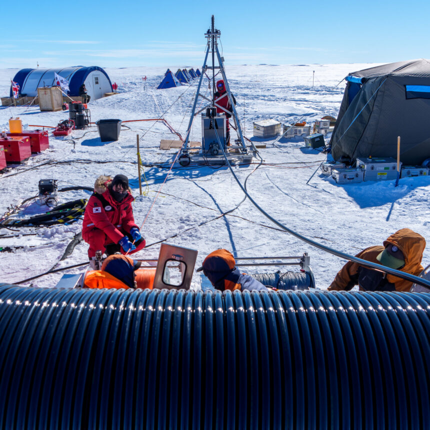 Drilling Through the Thwaites Glacier for Clues to Its Melting Drilling Through the Thwaites Glacier for Clues to Its Melting