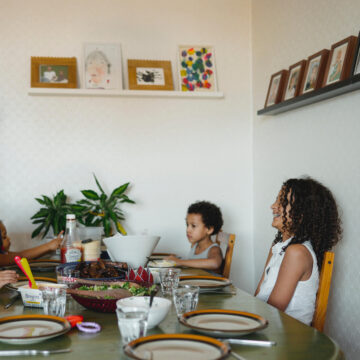 A Predictor of a Good Social Life? Your Parents.