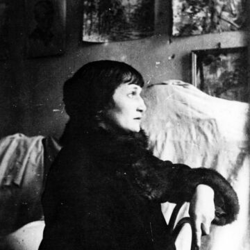 Anna Akhmatova, Leading Soviet Poet, Is Dead