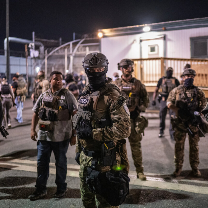 Judge Again Blocks Policy Restricting Lawmakers’ Access to ICE Facilities Judge Again Blocks Policy Restricting Lawmakers’ Access to ICE Facilities