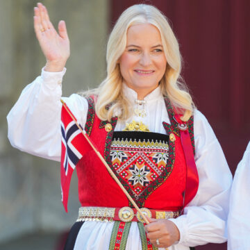 ‘My Crazy Friend’: The Royals Who Stayed Close to Epstein