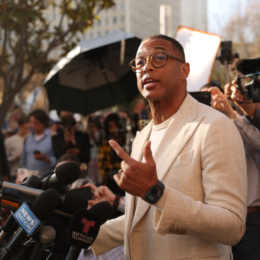 Don Lemon Takes Stage at NYC Event After Arrest Over Minnesota Protest Don Lemon Takes Stage at NYC Event After Arrest Over Minnesota Protest