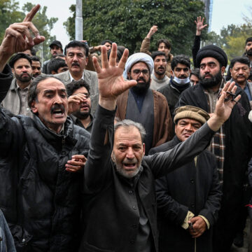 Suicide Bombing Kills 31 at Mosque in Pakistan’s Capital