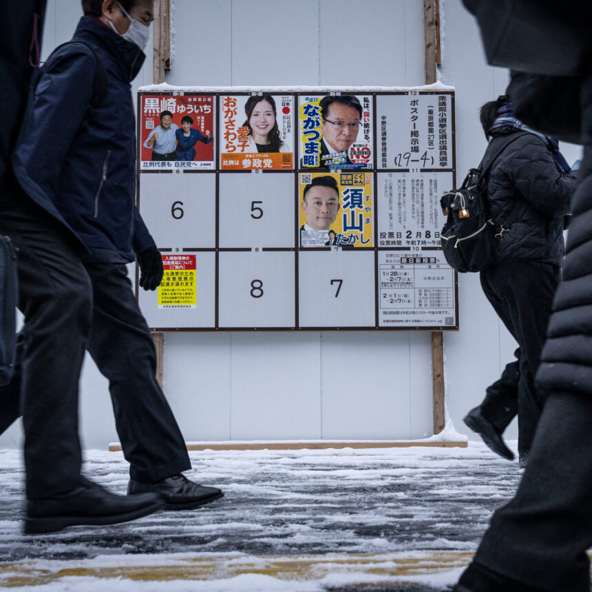 Heavy Snow Disrupts Japan Election, Forcing Polling Stations to Close Early