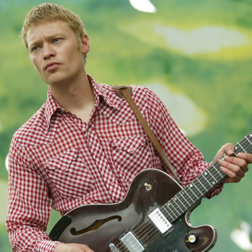 Greg Brown, Guitarist Who Wrote Cake’s Biggest Hit, Dies at 56