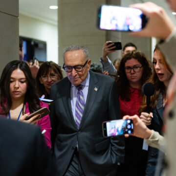 DHS Shutdown Looms as Senate Democrats Reject White House ICE Deal