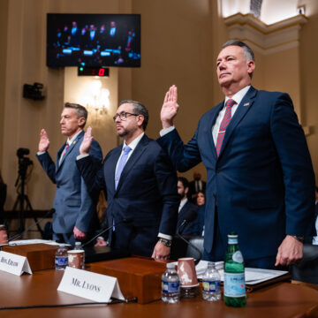 Immigration Officials Set to Testify Before Senate Panel