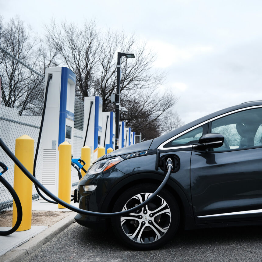 Uber Taking Steps to Expand Number of EV Chargers Near Its Drivers