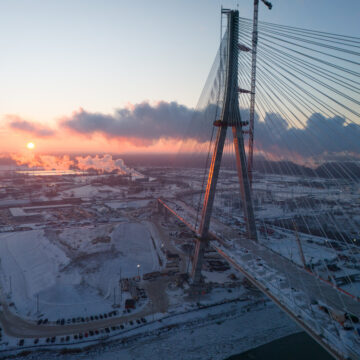 Bridge Owner Donated $1 Million to MAGA Group Before Trump Blasted Competitor Bridge Owner Donated $1 Million to MAGA Group Before Trump Blasted Competitor