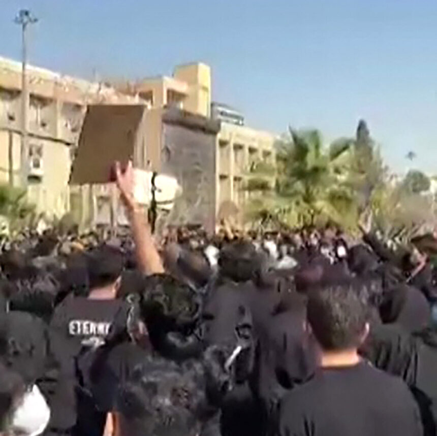 Iran’s Students Hold Anti-Regime Protests as Universities Reopen