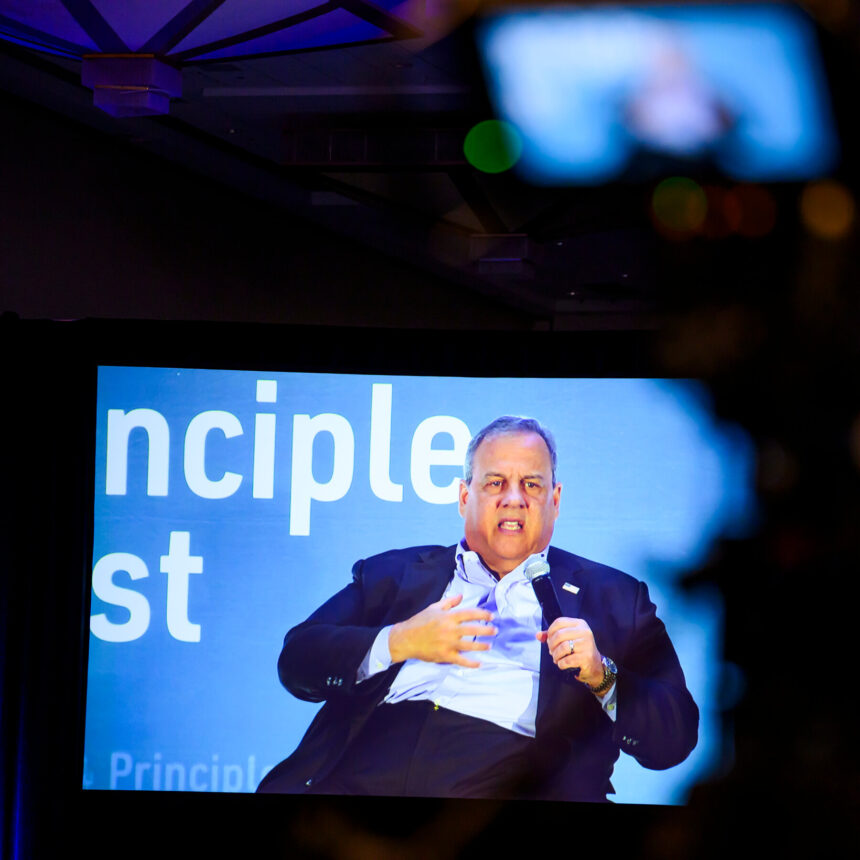 Anti-Trump Republicans Face Divisions and an Uncertain Future