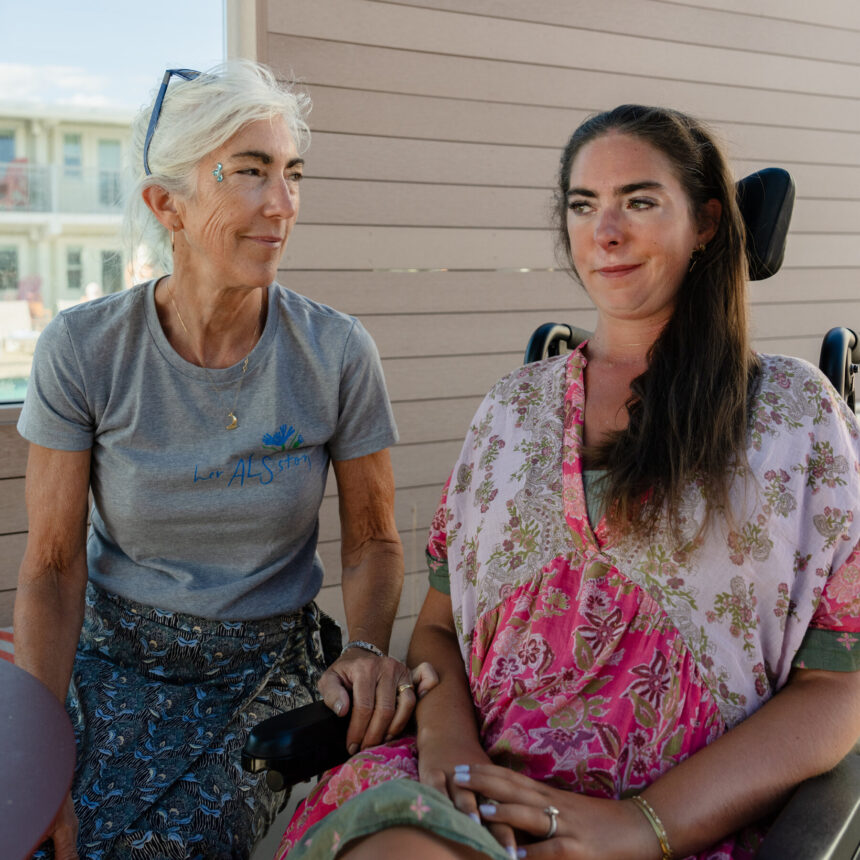 Leah Stavenhagen, Advocate for Young Women With A.L.S., Dies at 33