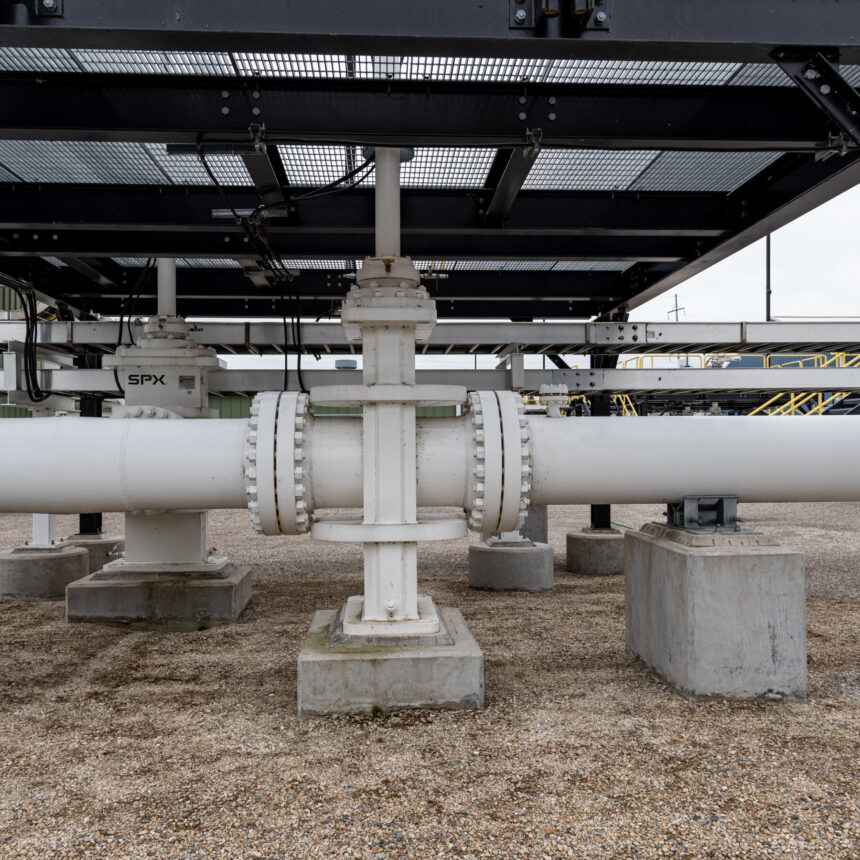 Supreme Court Hears Case That Could Decide Fate of Great Lakes Pipeline