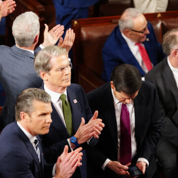 The Boss Gave Him a Shout-Out. His Phone Started Buzzing. Who Wouldn’t Look? The Boss Gave Him a Shout-Out. His Phone Started Buzzing. Who Wouldn’t Look?