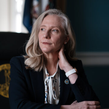 Spanberger Will Stress Affordability in Democratic Response to Trump’s State of the Union