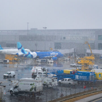 Airlines Add Flights After Winter Storm and Snow in Northeast Cause Cancellations Airlines Add Flights After Winter Storm and Snow in Northeast Cause Cancellations