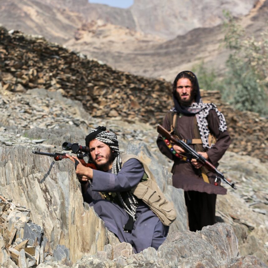 Pakistan Strikes Afghanistan in ‘Open War’ Against Taliban Regime Pakistan Strikes Afghanistan in ‘Open War’ Against Taliban Regime