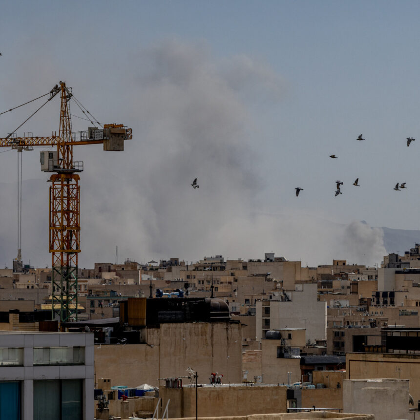 Live Updates: U.S. Attacks Iran as Trump Calls for Overthrow of Government Live Updates: U.S. Attacks Iran as Trump Calls for Overthrow of Government