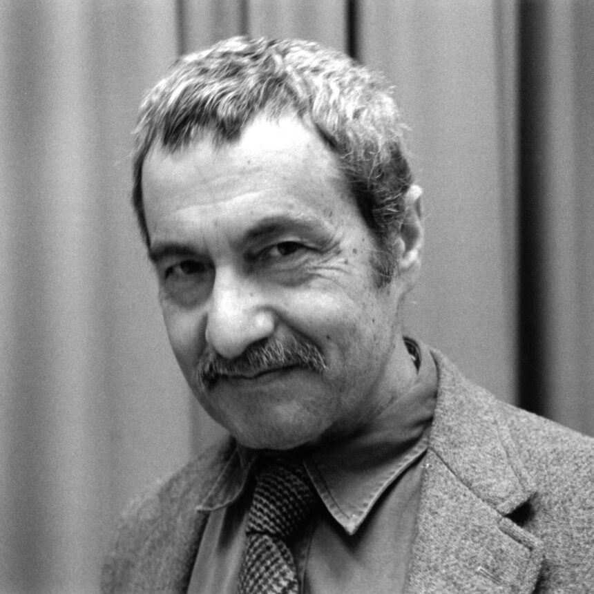 Michael Parenti, Unapologetic Marxist Theorist and Author, Dies at 92 Michael Parenti, Unapologetic Marxist Theorist and Author, Dies at 92