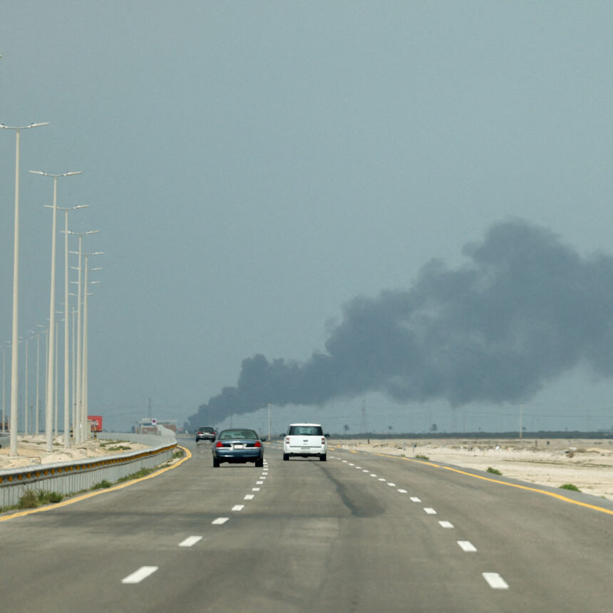 Iranian Strikes Hit Qatar and Saudi Energy Sites, Threatening Oil and Gas Supplies