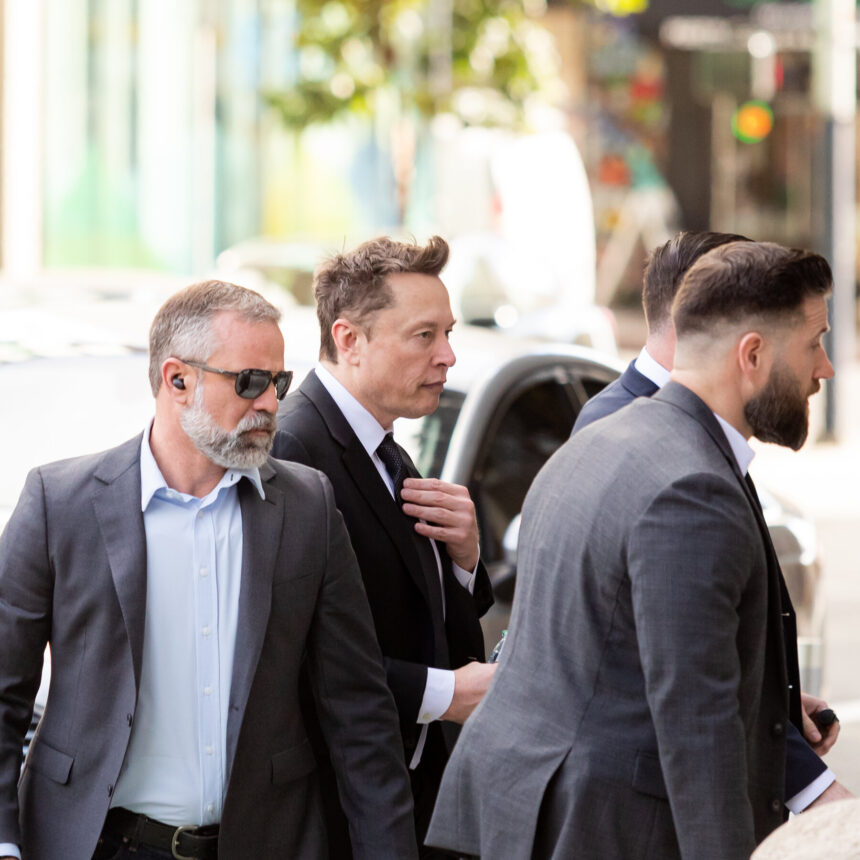 Elon Musk Defends Social Media Posts in Twitter Shareholder Lawsuit