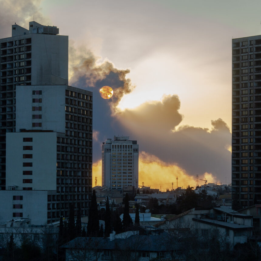 In War’s First Week, a Punishing Military Campaign With No Coherent Endgame