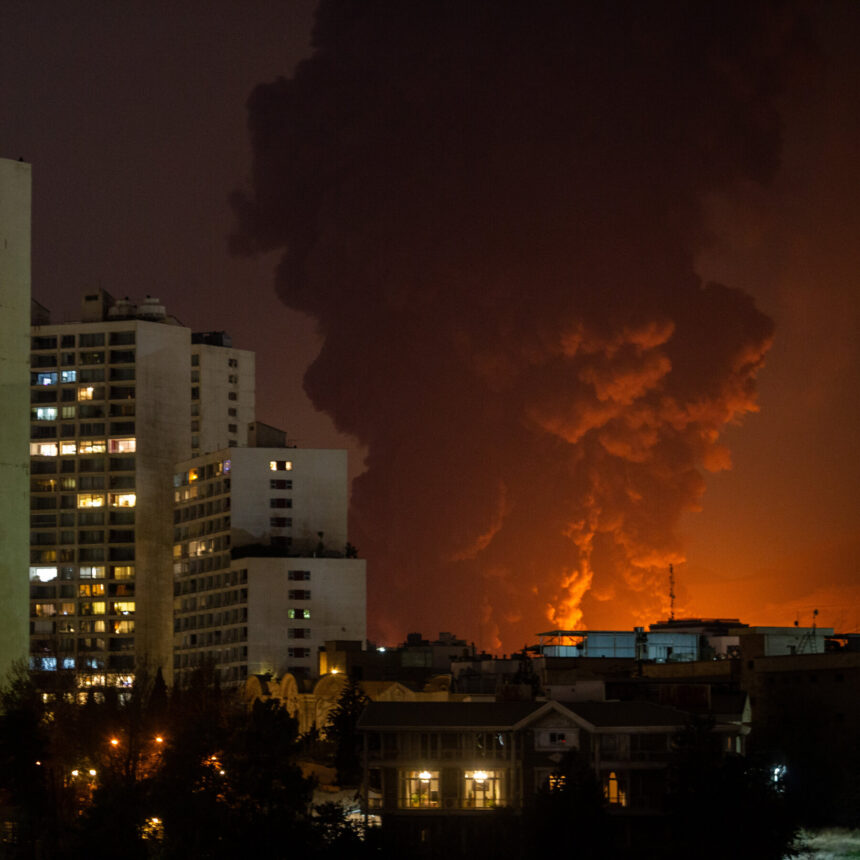 Iran War Overshadows Midterms as Democrats Focus on Economy